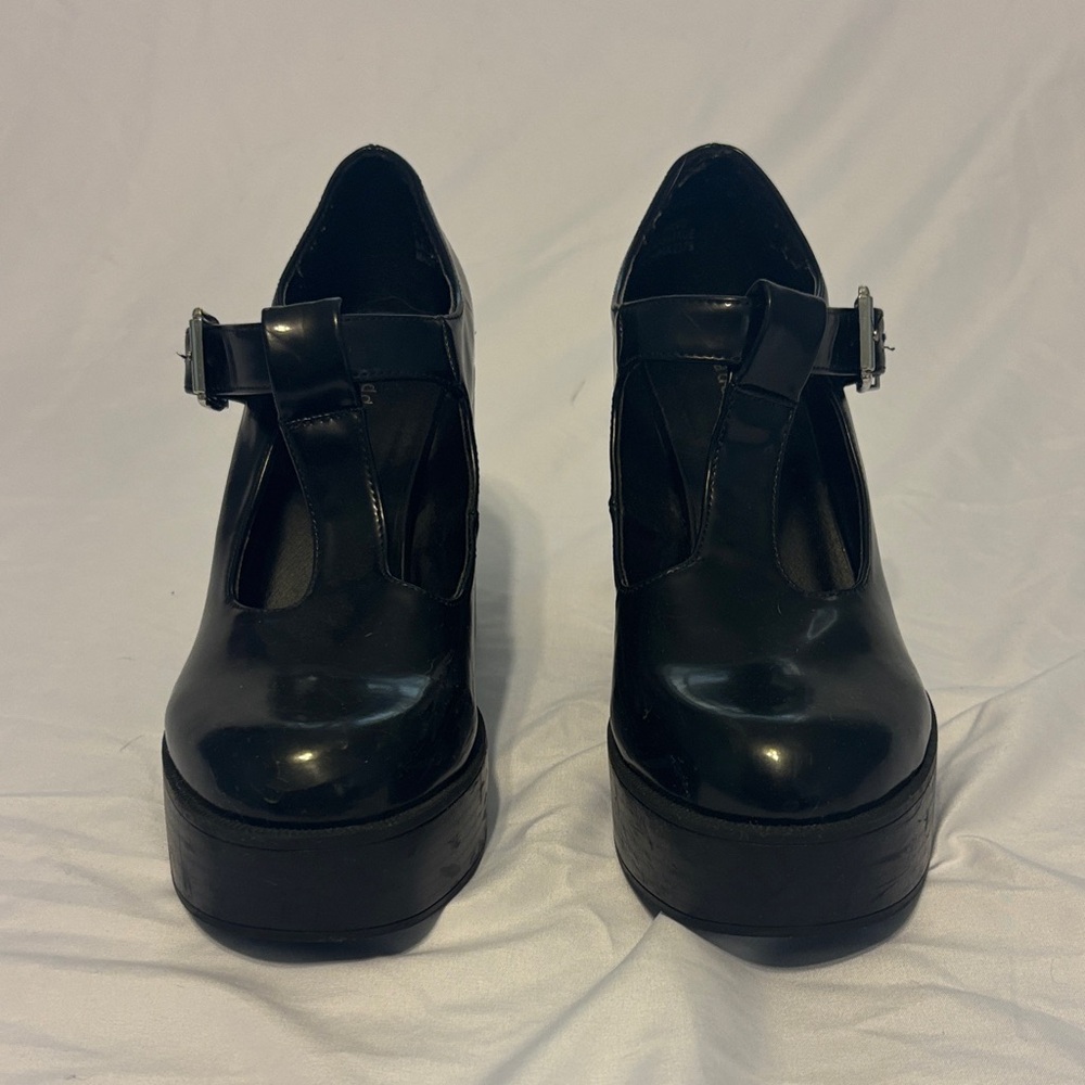 Madden Girl Black Platform Shoes